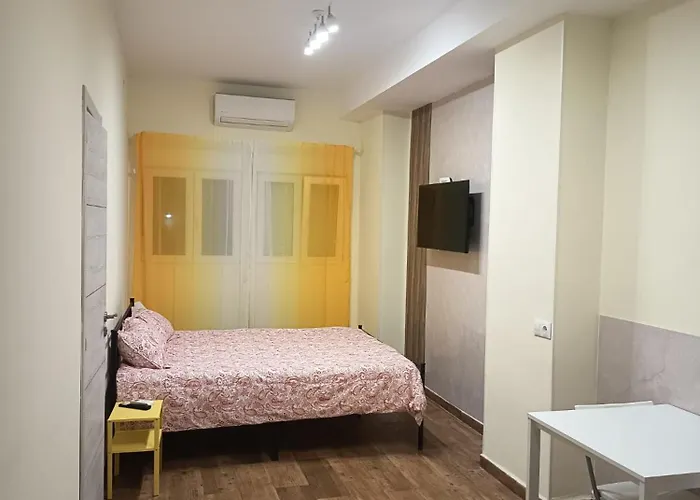 Mediterranean Dream Ii, La Carihuela * Torremolinos