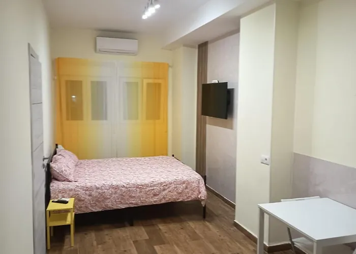 Mediterranean Dream Ii, La Carihuela Torremolinos